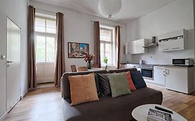 Urban Nest Apartments Świętego Marka27